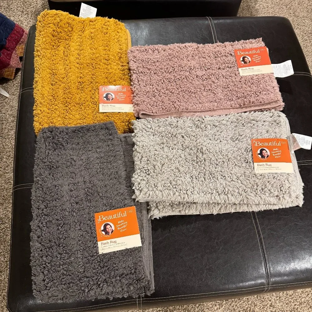 NEW Beautiful Home Cotton Bath Rug by Drew Barrymore 20x34